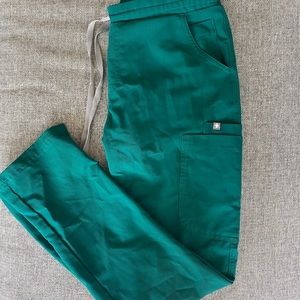 Figs Yola Skinny Scrub pants- hunter green